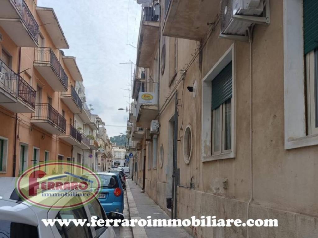 Appartamento a Scicli in Via Emanuele Filiberto, 27 - Foto 4