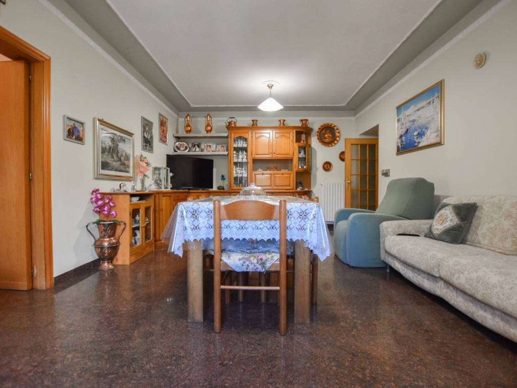 Casa indipendente a Roccafluvione in Strada Casacagnano, 8 - Foto 2