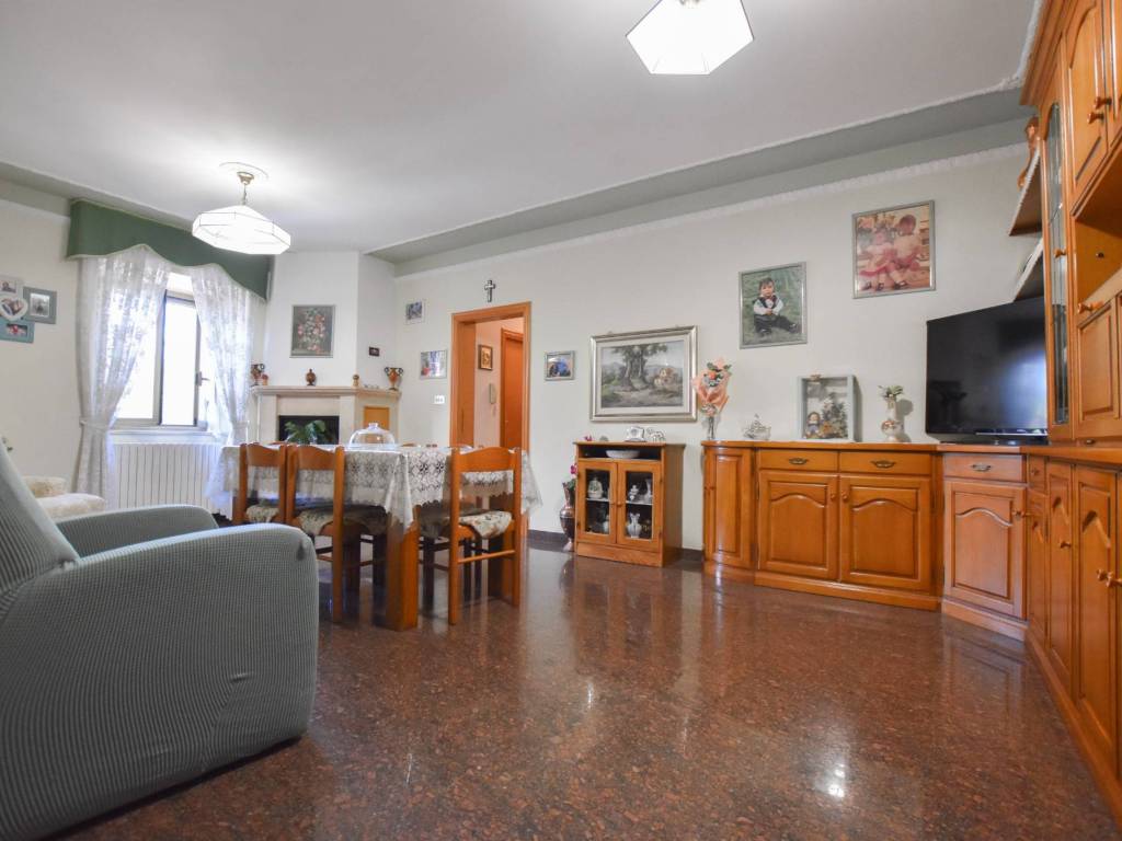 Casa indipendente a Roccafluvione in Strada Casacagnano, 8 - Foto 4