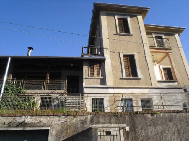 Villa a Fagnano olona in Via Balzarine, 2 - Foto 2