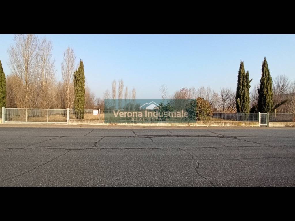 Terreno a Erbè in via della libertà - Foto 2