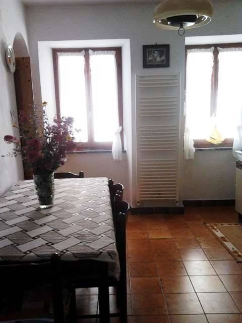 Rustico / casale a Carrodano in Via Aldo Moro - Foto 2