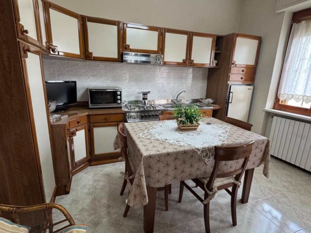 Appartamento a Benevento in Via Girolamo Vitelli - Foto 4