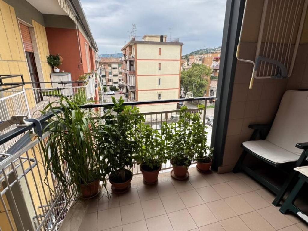 Appartamento a Benevento in Via Girolamo Vitelli - Foto 5
