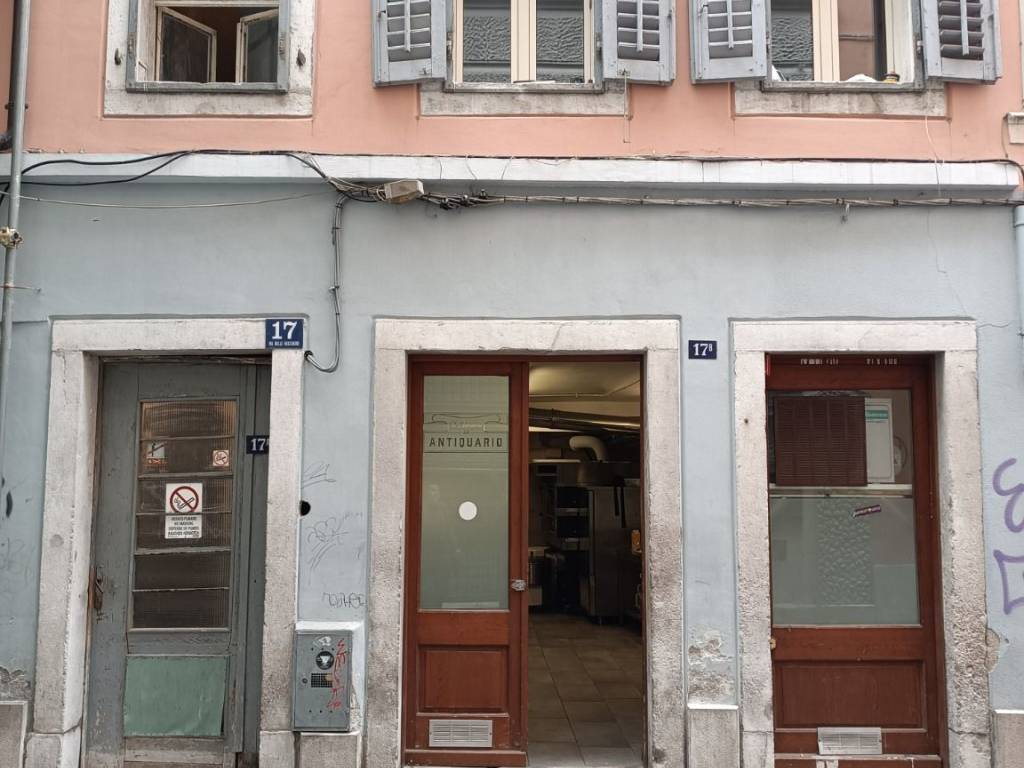 Appartamento a Trieste in Via delle Beccherie, 17 - Foto 2