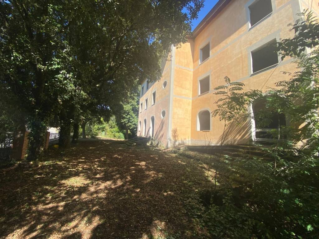 Palazzo / stabile a Cetona in Via San Sebastiano - Foto 4