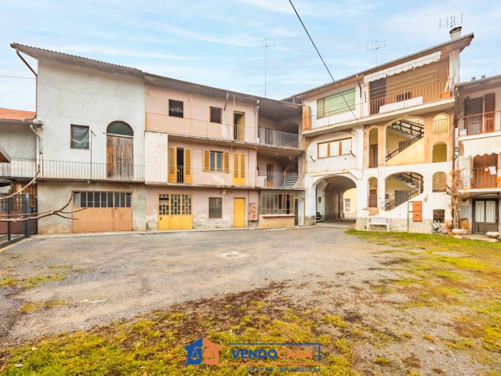 Casa indipendente a Boves in Corso Bisalta, 107 - Foto 3