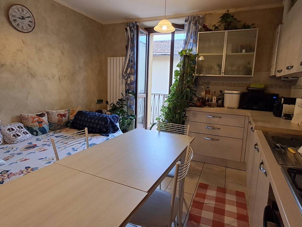 Appartamento a Sumirago in Via Felice Cavallotti - Foto 3