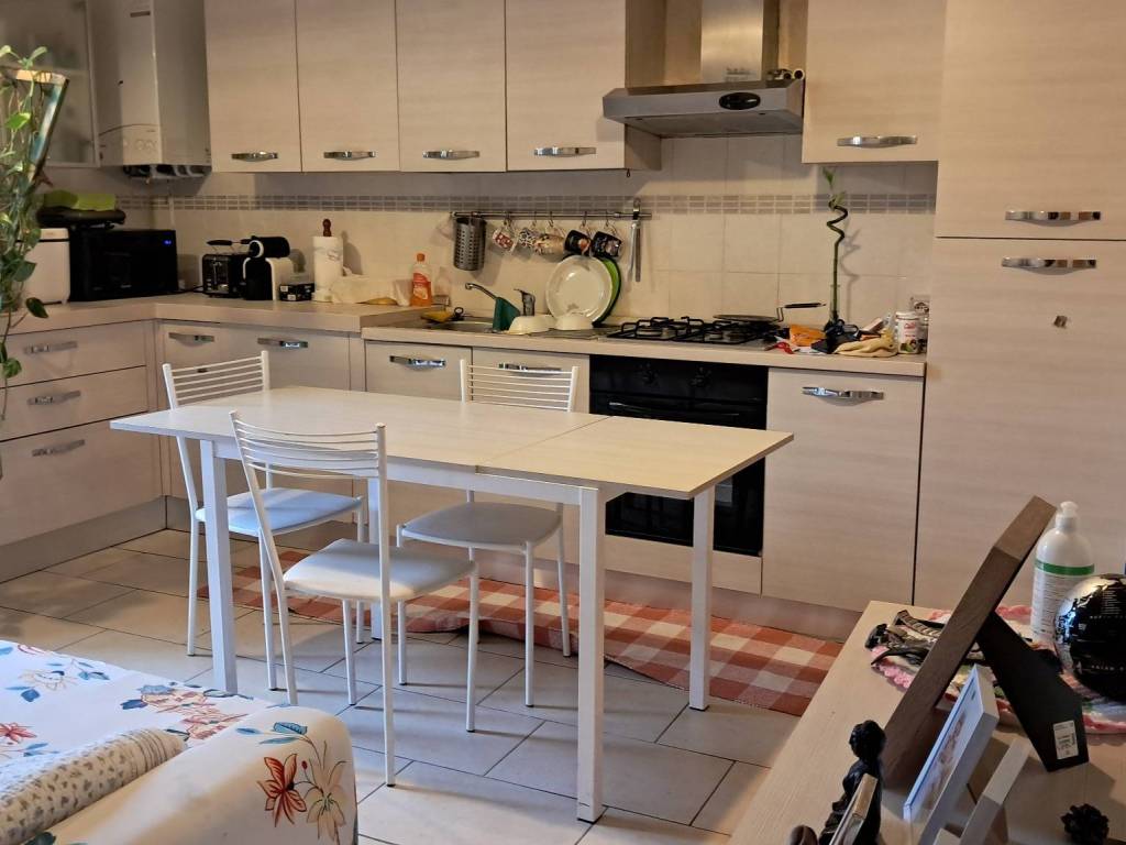 Appartamento a Sumirago in Via Felice Cavallotti - Foto 5