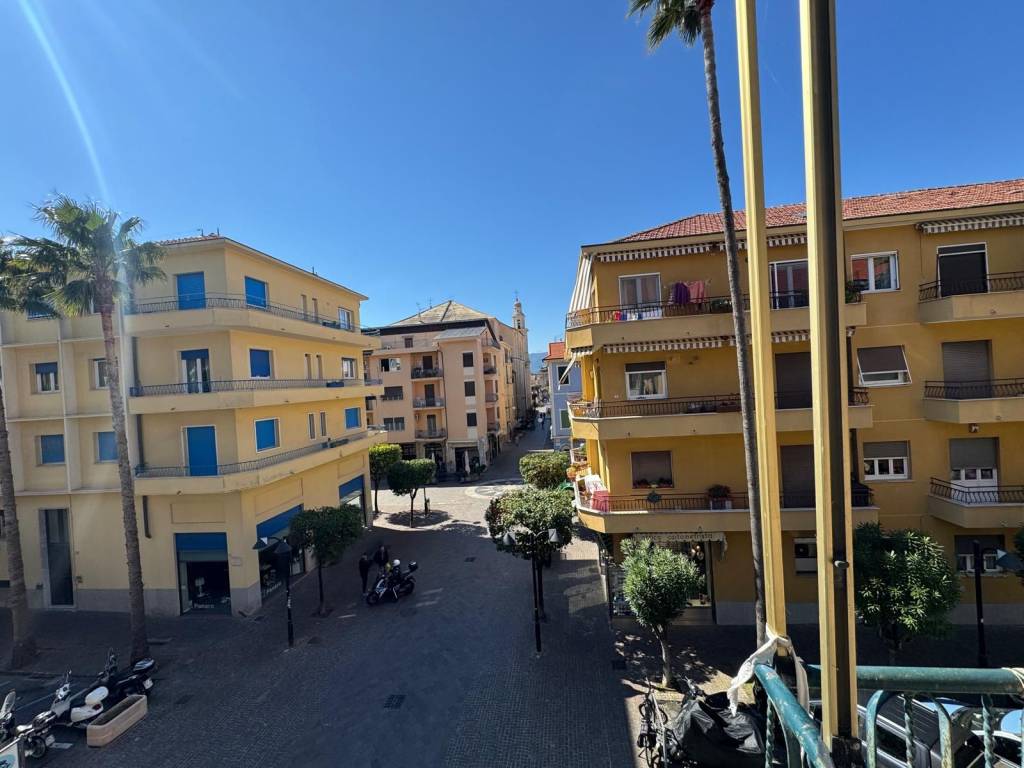 Appartamento a Pietra ligure in Via Emanuele Accame - Foto 2