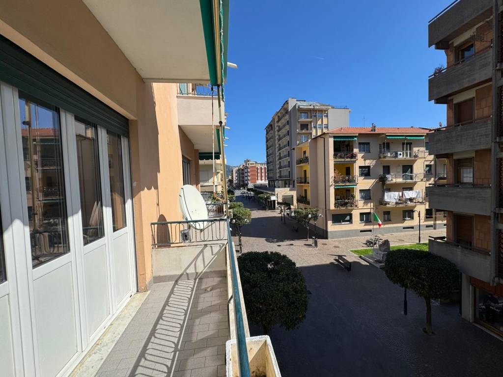 Appartamento a Pietra ligure in Via Emanuele Accame - Foto 3