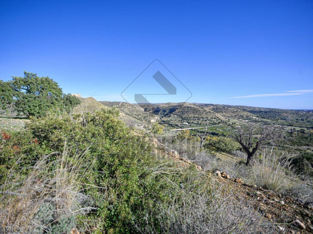 Terreno a Noto in Strada Provinciale Palazzolo-Testa dell'Acqua-Noto - Foto 2