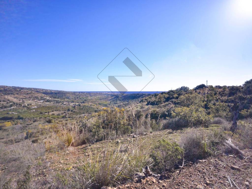 Terreno a Noto in Strada Provinciale Palazzolo-Testa dell'Acqua-Noto - Foto 3