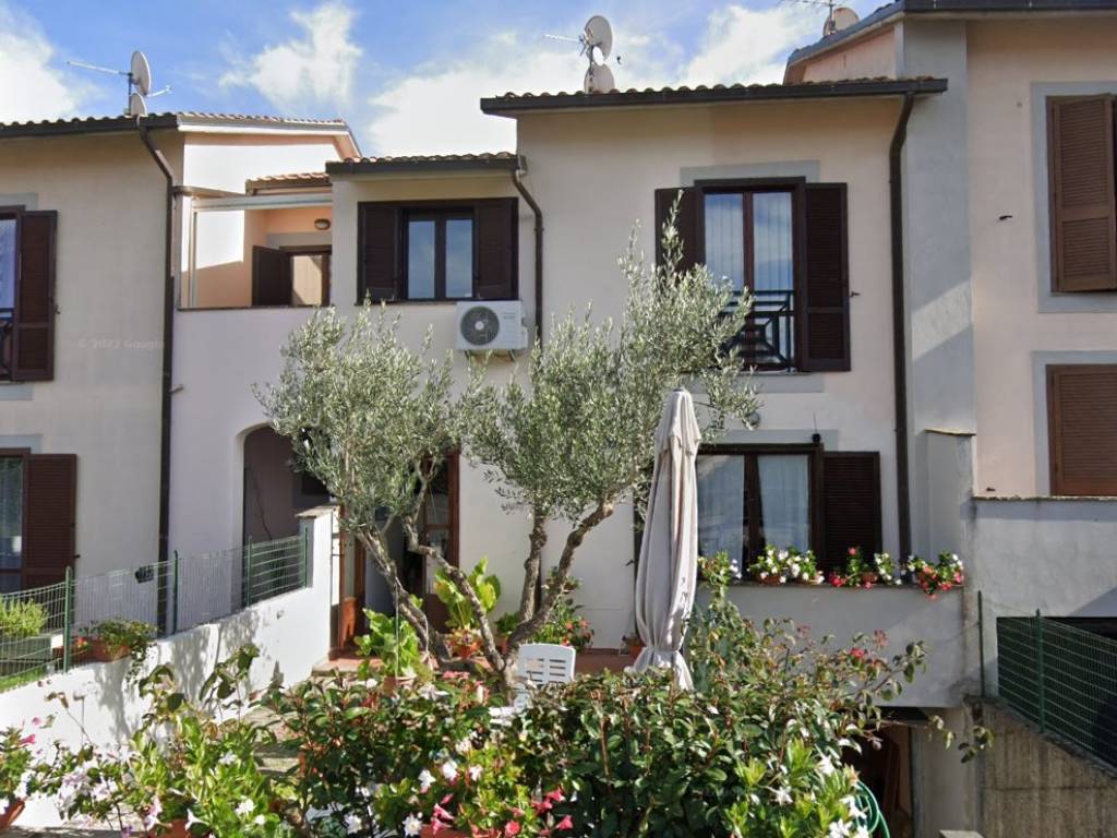 Villetta a schiera a Montefiascone in Via Colonnello Paolo Scoponi - Foto 2
