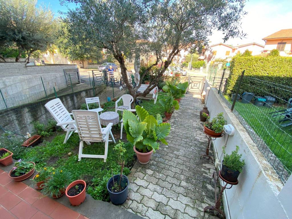 Villetta a schiera a Montefiascone in Via Colonnello Paolo Scoponi - Foto 4