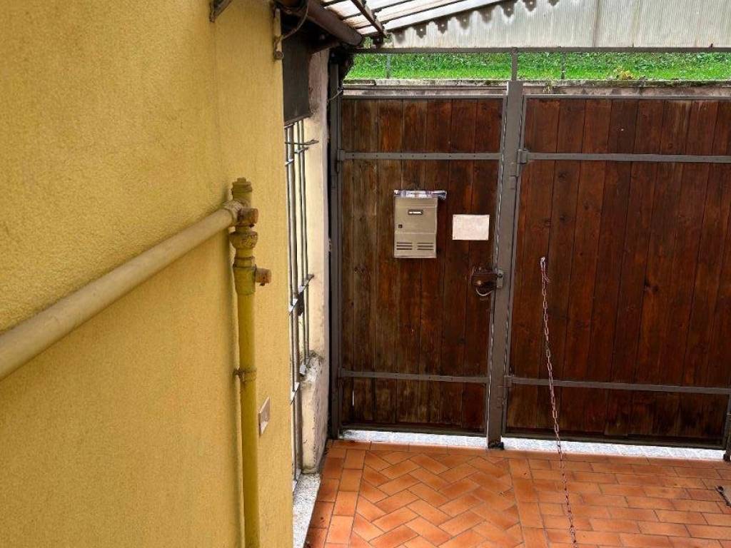 Appartamento a Vedano olona in Via dei Martiri - Foto 2