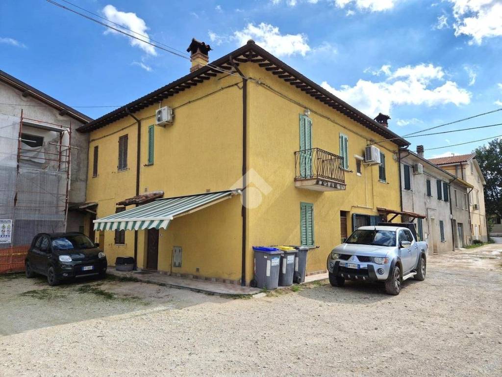 Casa indipendente a Spoleto in Via Giorgio Ambrosoli, 88 - Foto 4