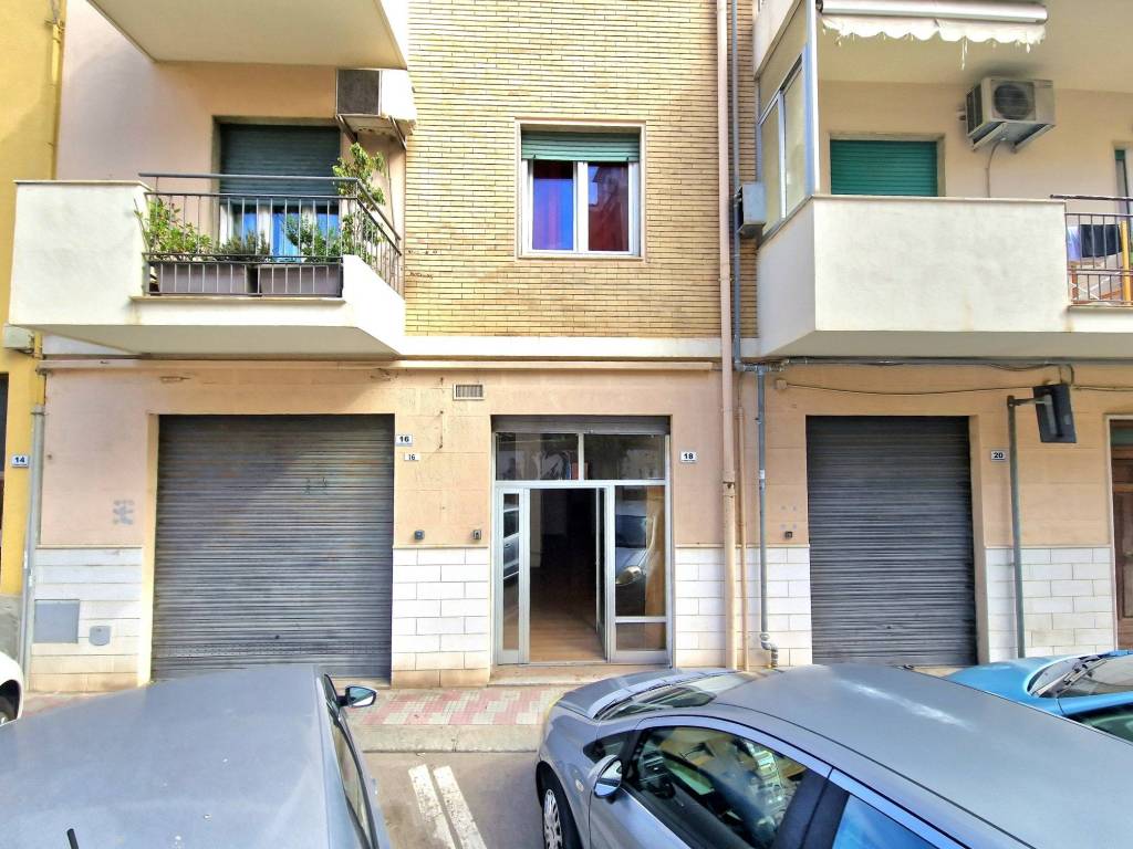 Immobile a Cagliari in Via Gianquinto Degioannis, 16 - Foto 2