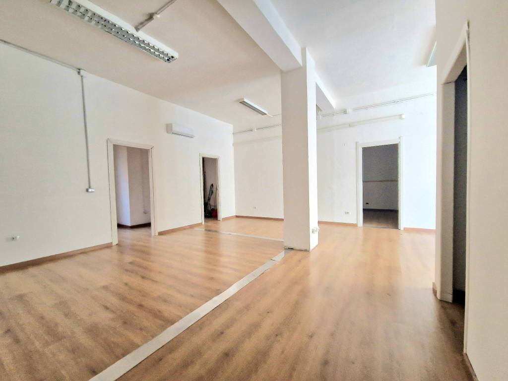 Immobile a Cagliari in Via Gianquinto Degioannis, 16 - Foto 4