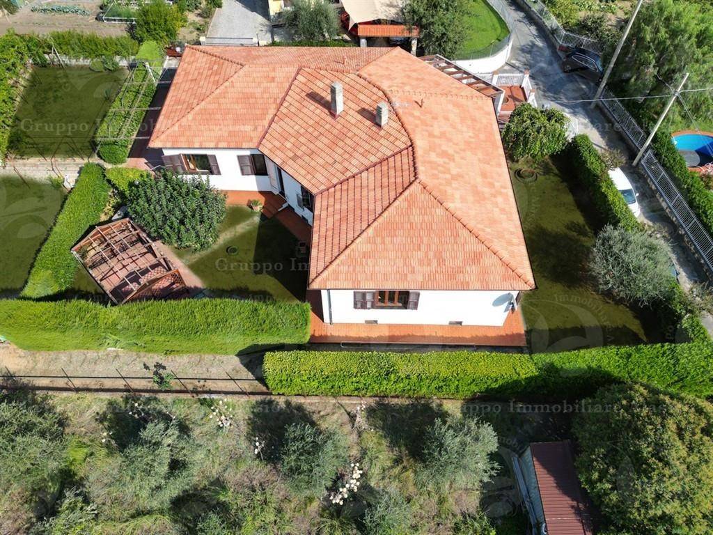 Villa a Albenga in reg. Oliveto Terraconiglio - Foto 2