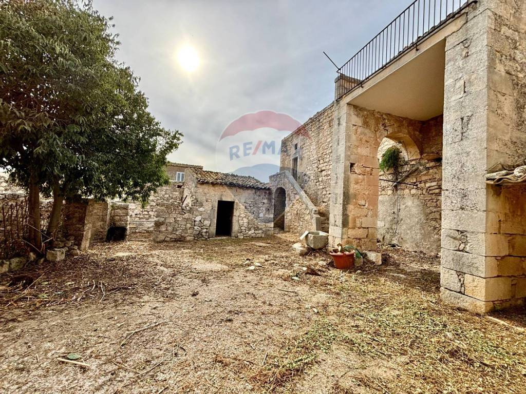 Rustico / casale a Ragusa in Contrada Carnesala - Foto 3