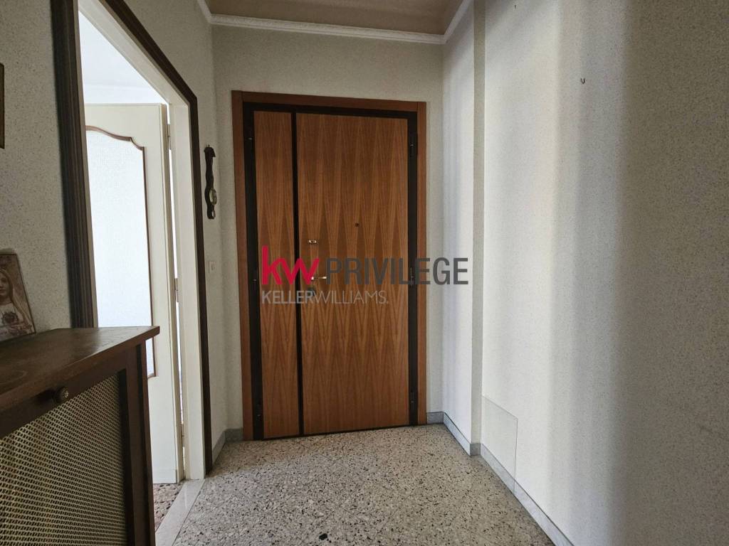 Appartamento a Brindisi in Piazza Ottone Rosai - Foto 3