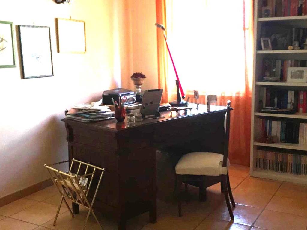Appartamento a Brindisi in Via Ruggero Flores - Foto 2
