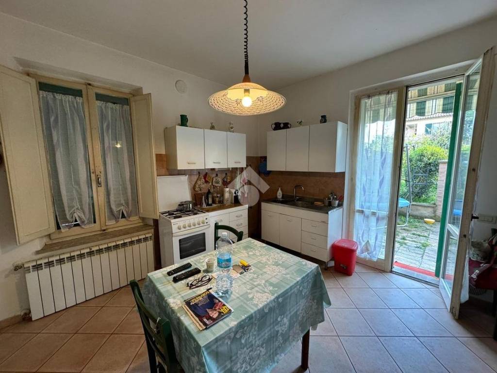 Casa indipendente a Spello in Via Centrale Umbra - Foto 3