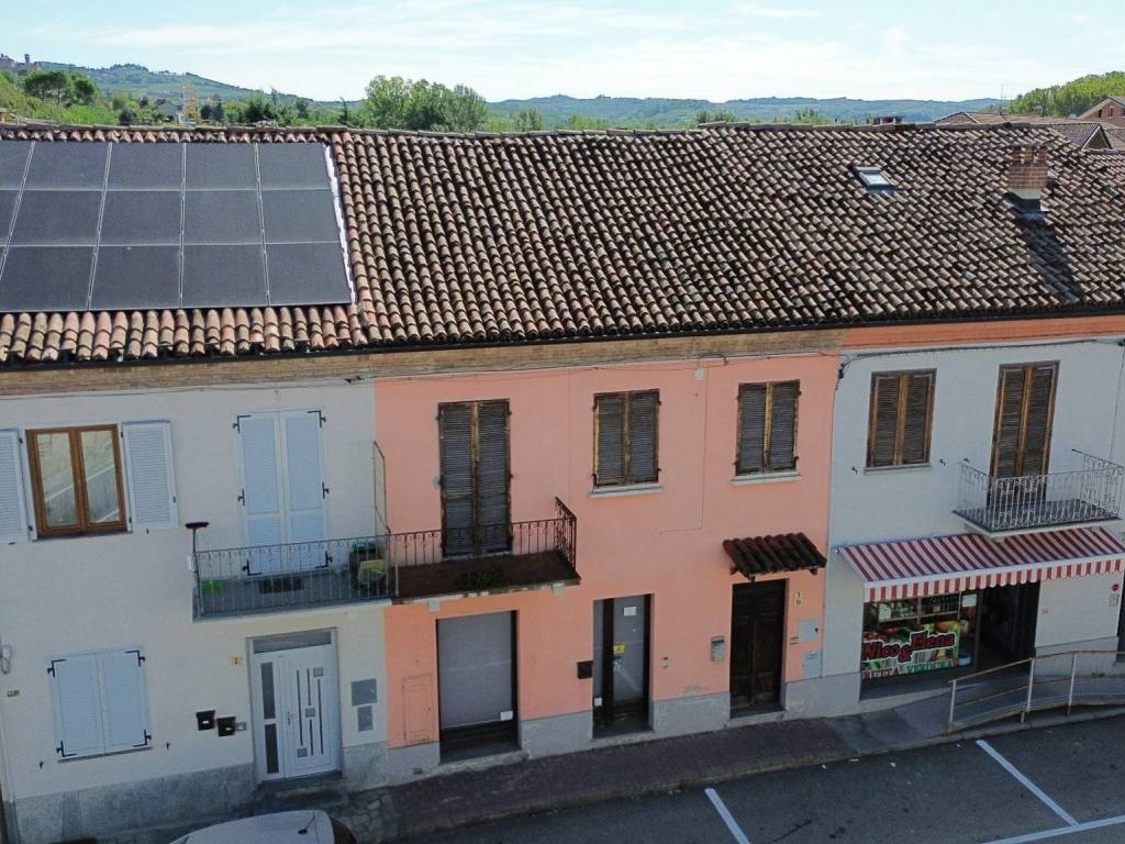 Immobile a Diano d'alba in Via Alba Narzole, 3 - Foto 2