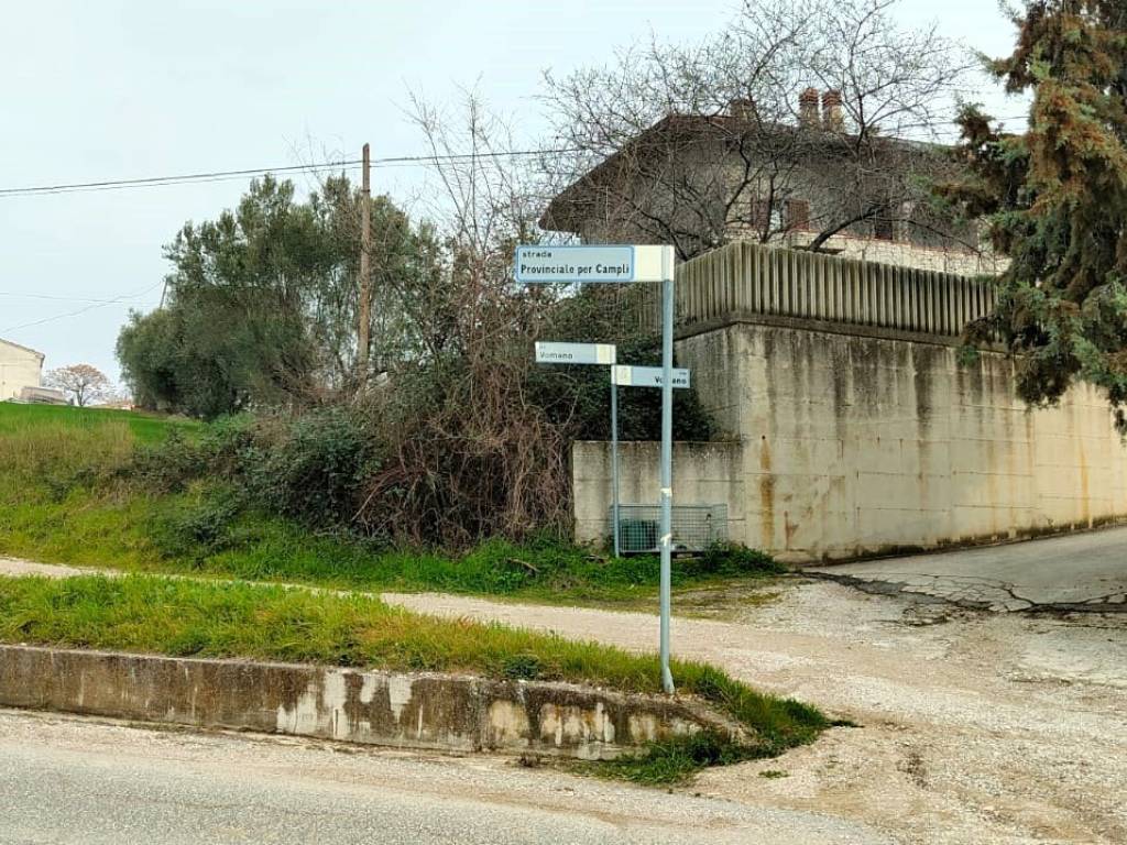 Villa a Bellante in Via Vomano, 7 - Foto 2