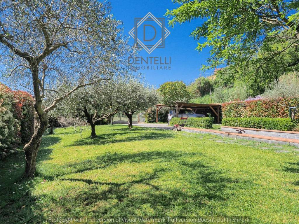 Villa a Sarzana in Via Turì S.N.C. - Foto 4