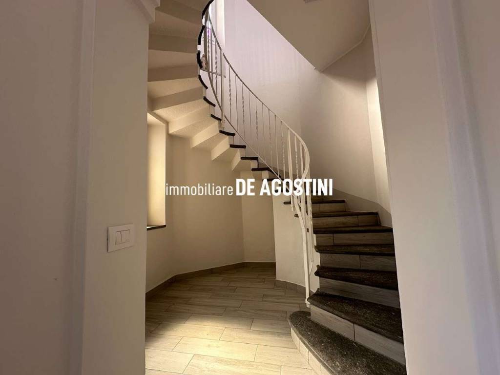 Immobile a Arona in via Oleggio Castello 8 - Foto 3