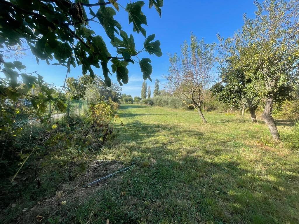 Terreno a Riccione in Via Flaminia, 193 - Foto 4