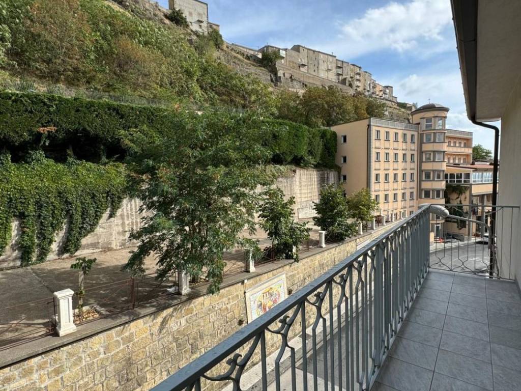 Palazzo / stabile a Troina in Via San Silvestro, 146 - Foto 3