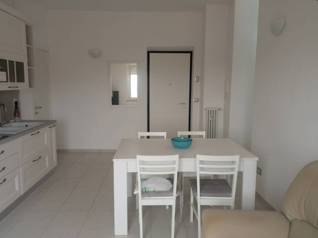 Appartamento a Asti in Via Orazio Dogliotti, 27 - Foto 2