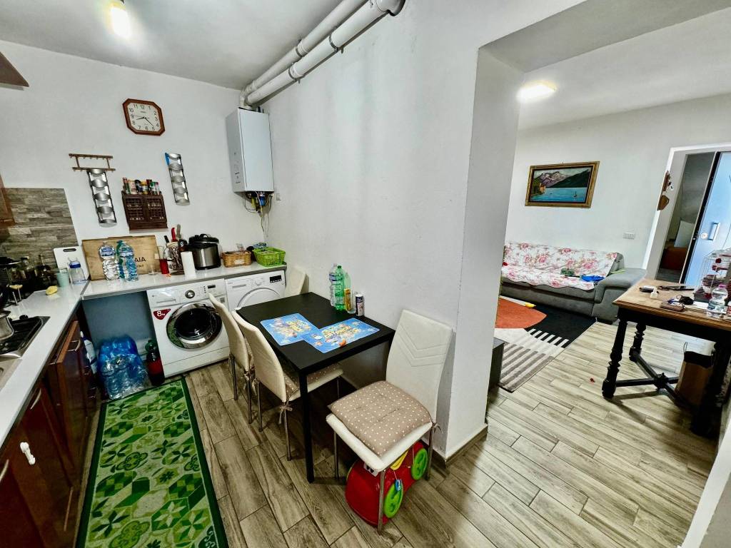 Casa indipendente a Piacenza in Strada alla Chiesa di Roncaglia - Foto 4
