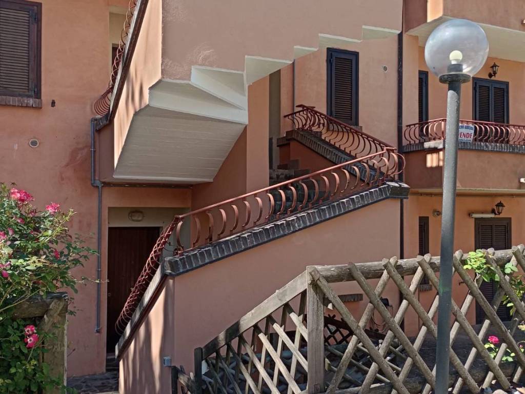 Appartamento a Tagliacozzo in Via della Salita - Foto 5