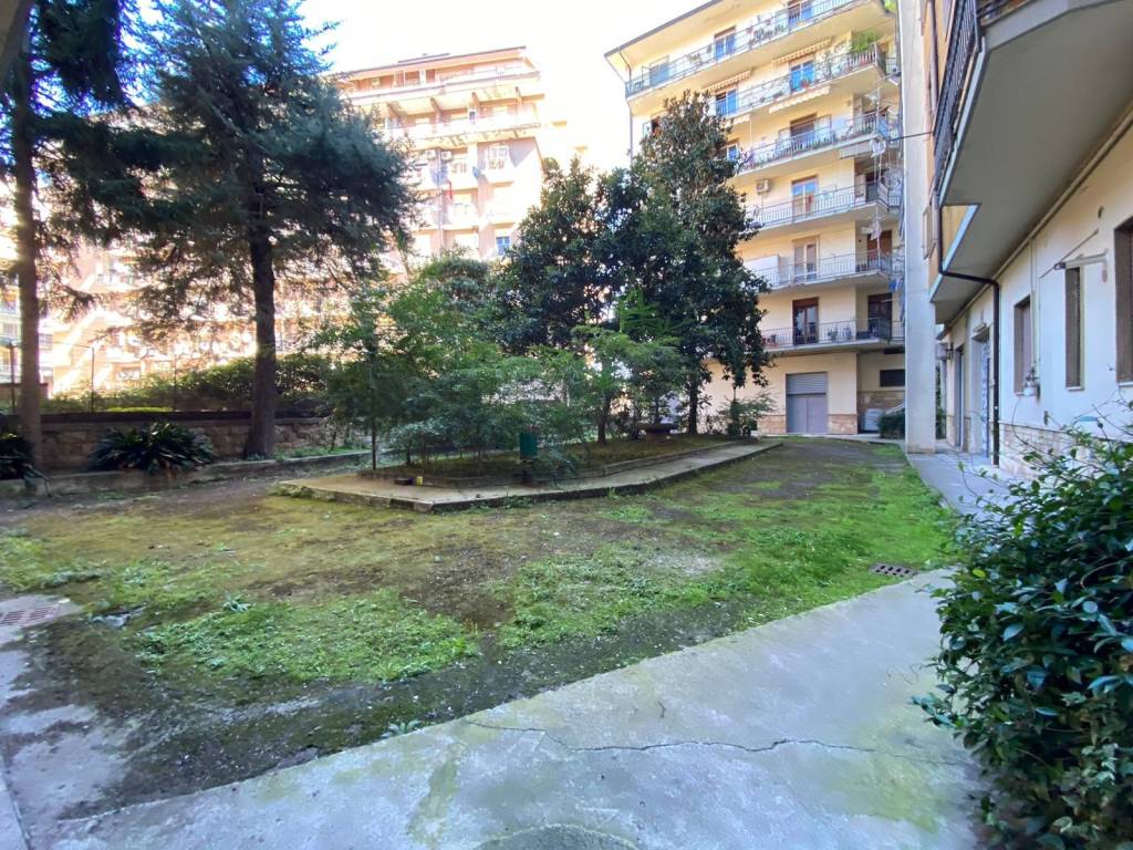 Appartamento a Avellino in Via Giovanni di Guglielmo - Foto 2