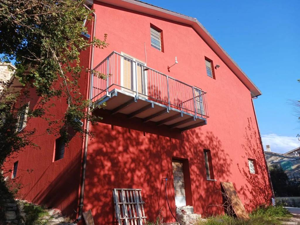Villa a Apiro in Area Residenziale 4 Apiro - Foto 3