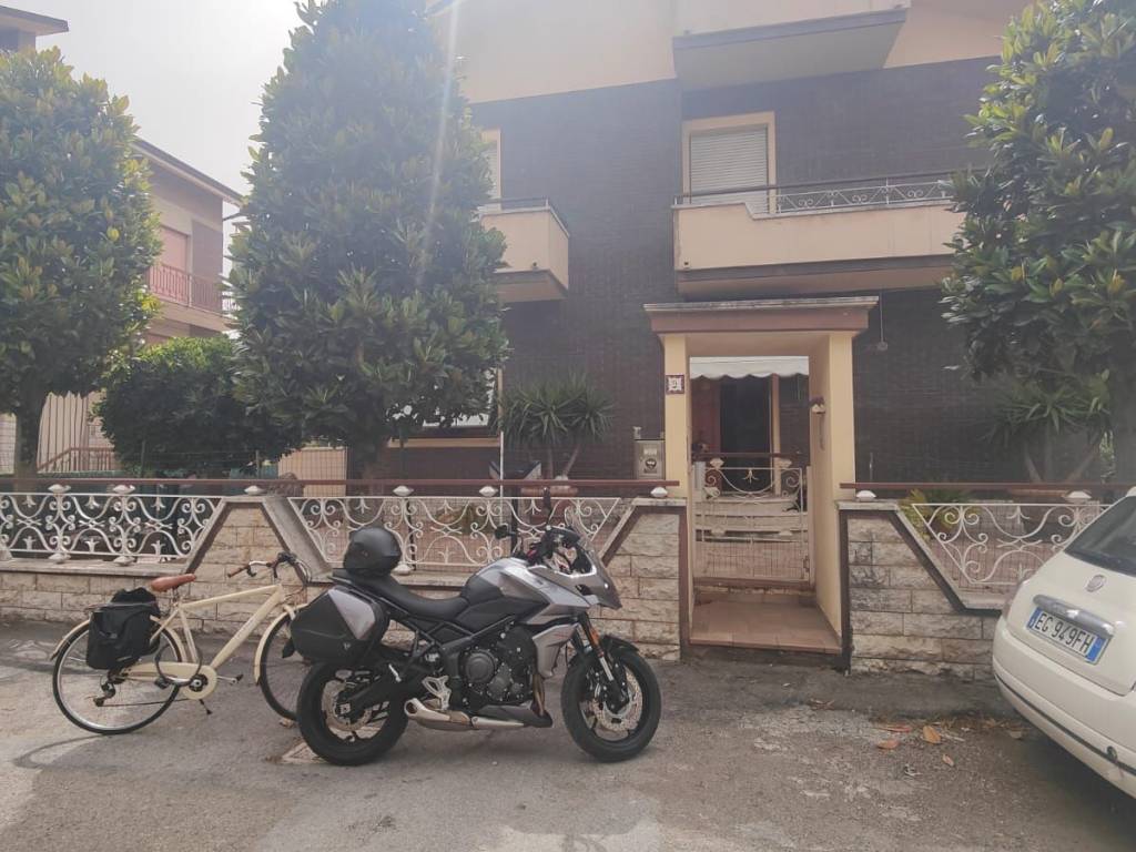 Villa a Pesaro in Via Eligio Cremonini - Foto 2