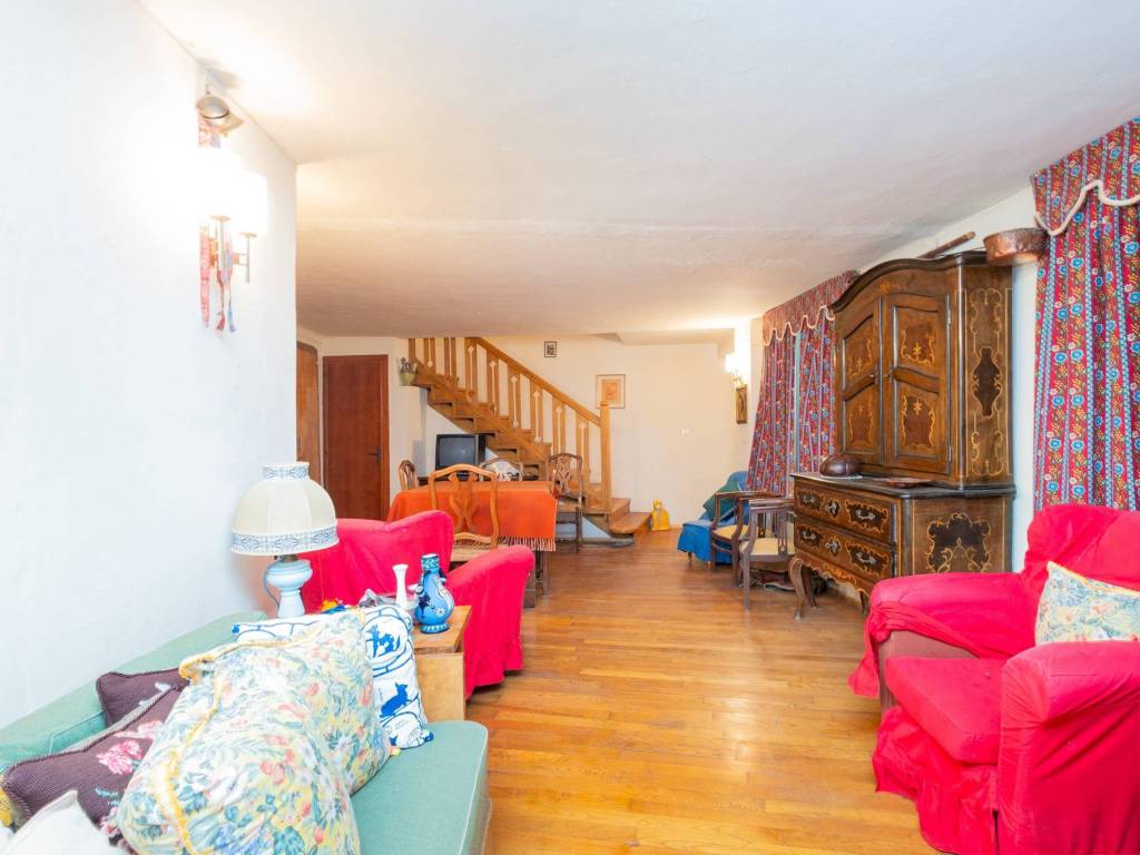 Villa a Casteldelfino in Via Cantun, 16 - Foto 3