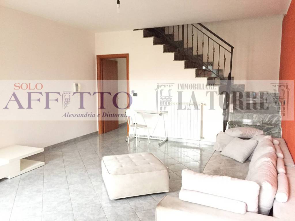 Appartamento a Alessandria in Via Edmondo De Amicis - Foto 2