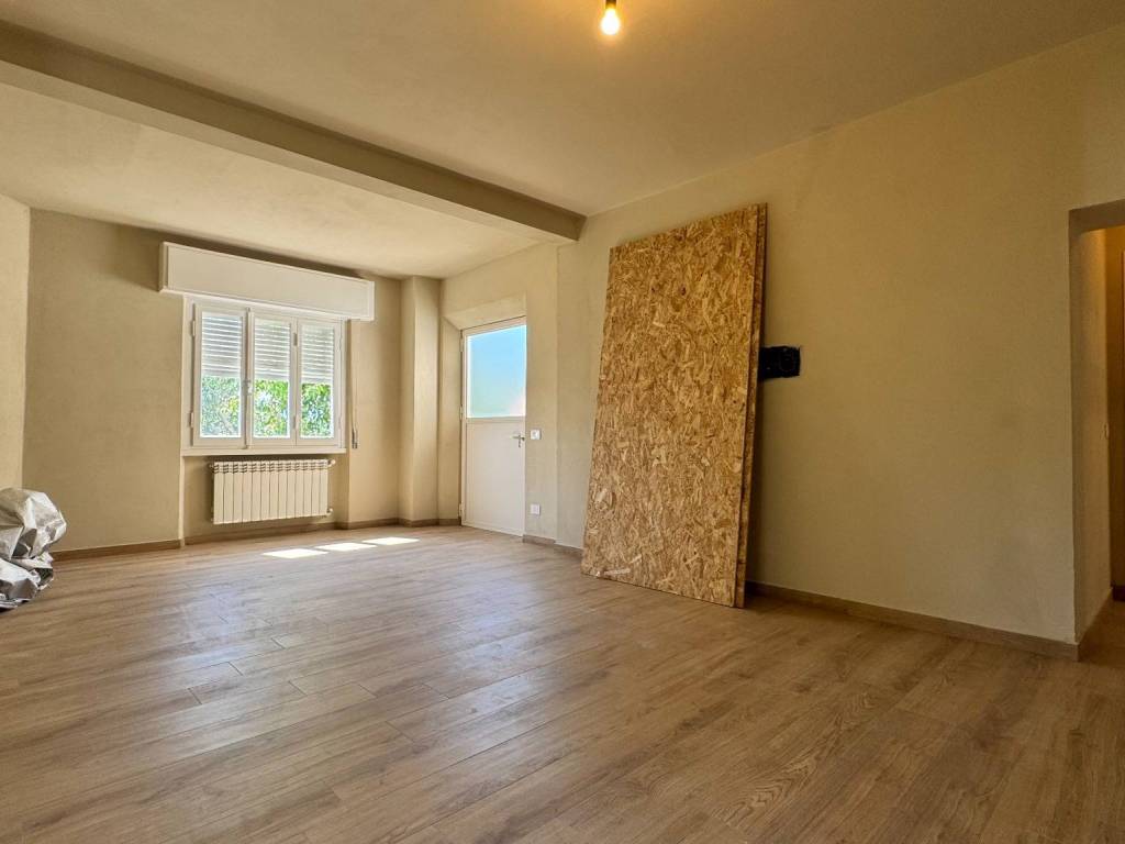 Appartamento a Monsummano terme in Via Eugenio Curiel - Foto 4