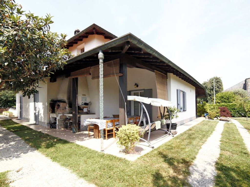 Villa a Gorla maggiore in Via Jacopo Tintoretto, 5 - Foto 3