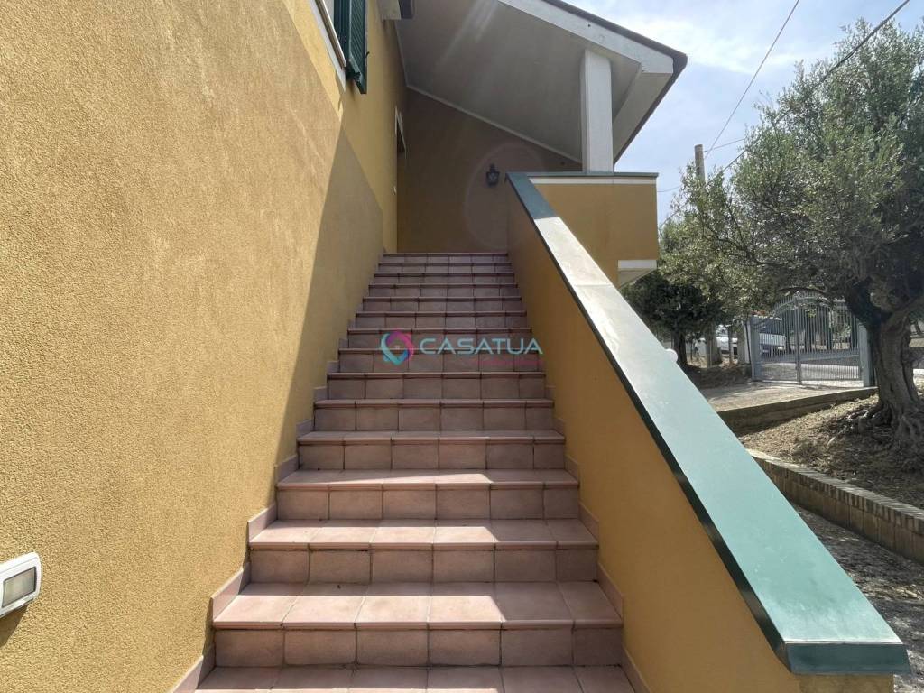 Rustico / casale a Atri in Via della Canapa, 14 - Foto 3