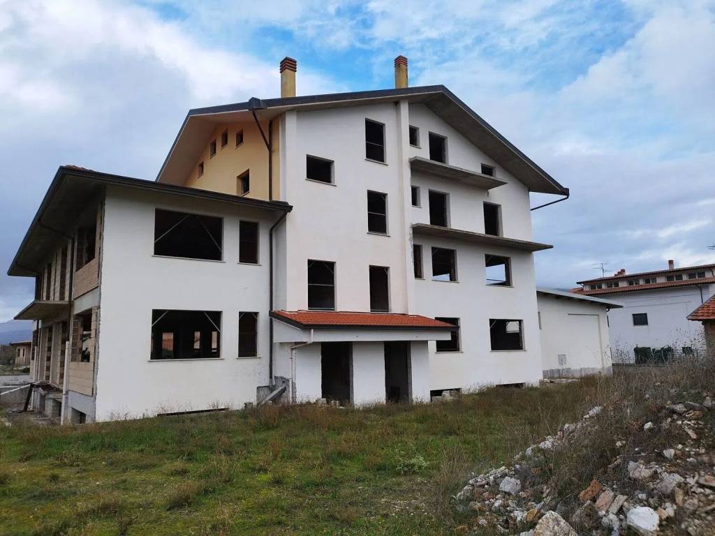 Immobile a Avezzano in Via Roma S.N.C. - Foto 2
