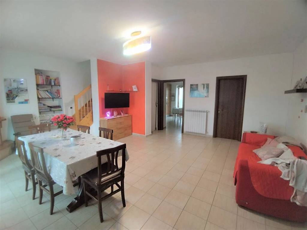 Villa a Avezzano in Via Europa No Number - Foto 4