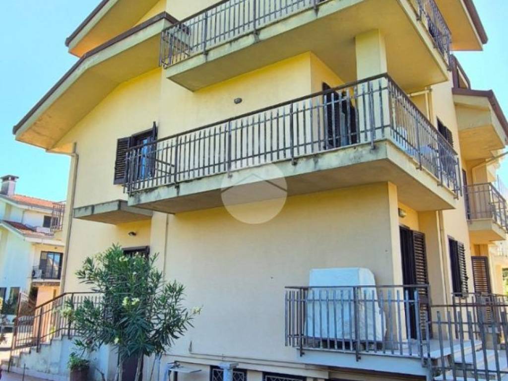 Villa a Frosinone in Via Casilina Nord, 27 - Foto 3