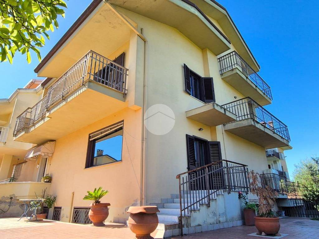 Villa a Frosinone in Via Casilina Nord, 27 - Foto 5