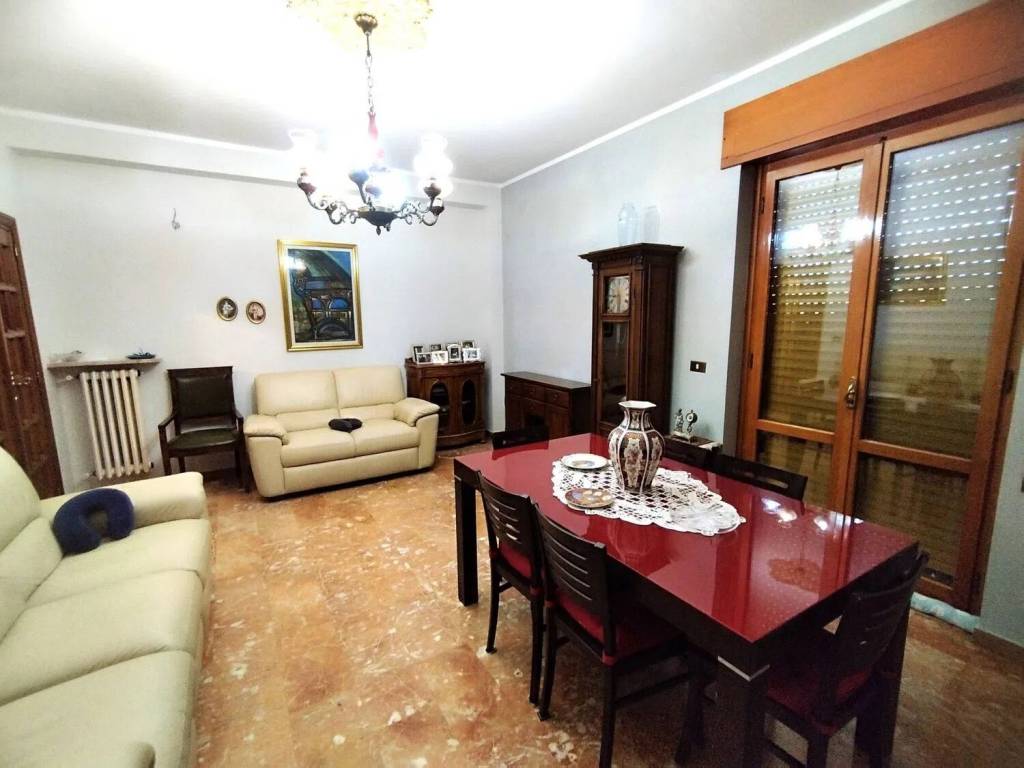 Appartamento a Avezzano in Piazza Cavour S.N.C. - Foto 3